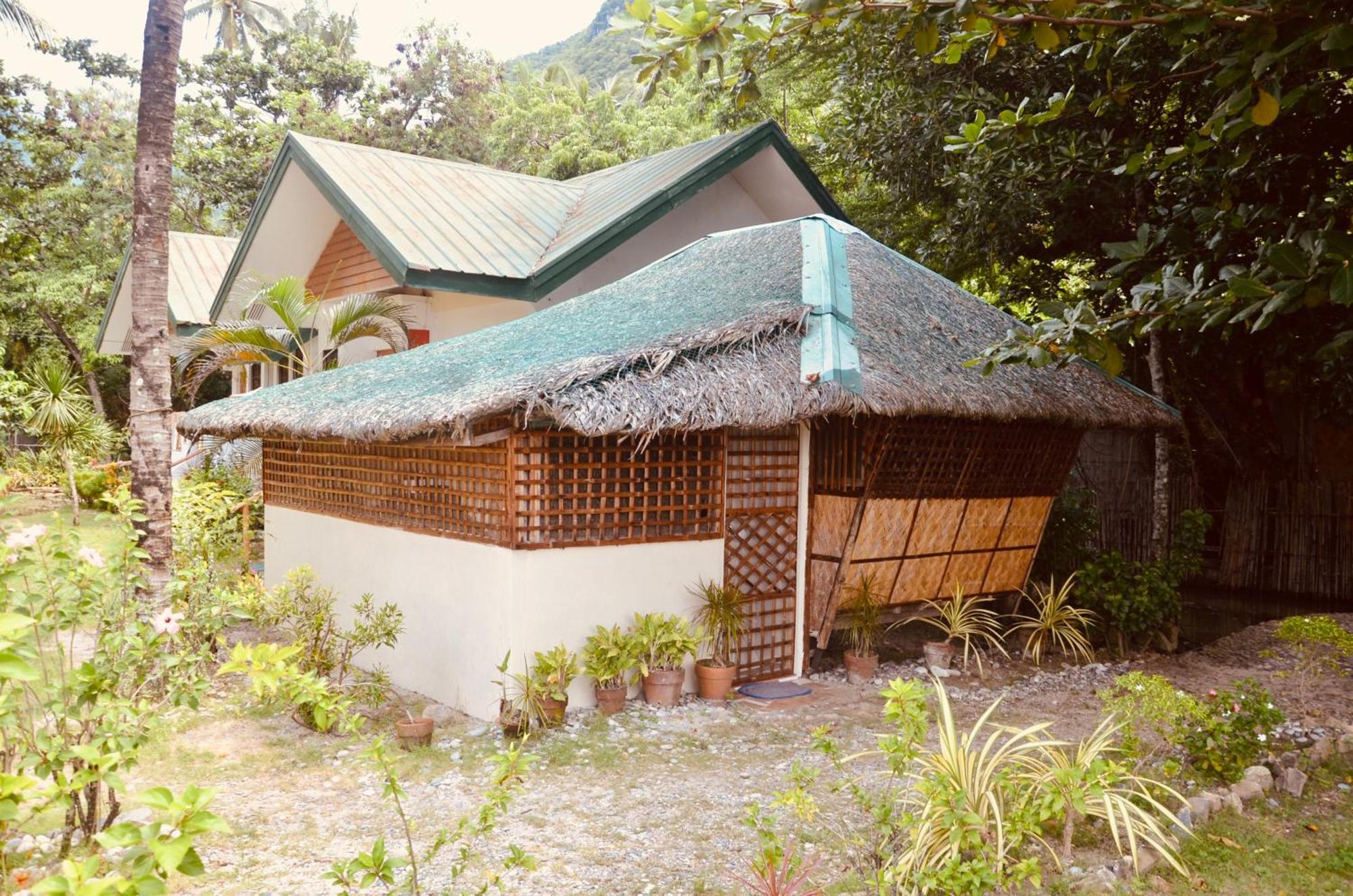 Amami Beach Resort Puerto Galera Luaran gambar