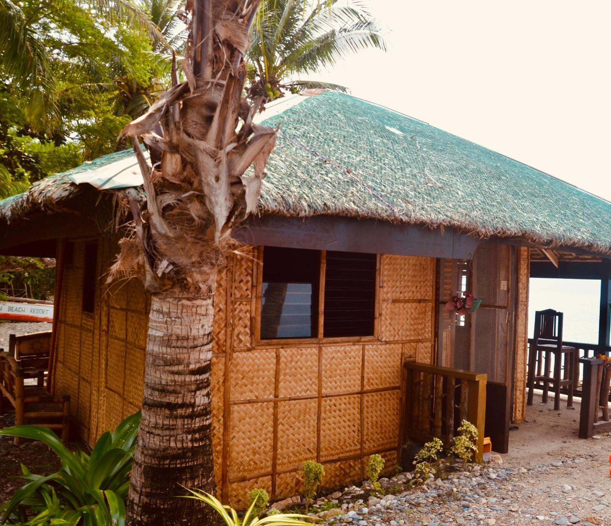 Amami Beach Resort Puerto Galera Luaran gambar